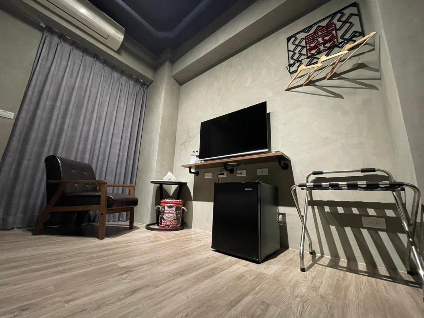 Long Lang Homestay Tainan Zewnętrze zdjęcie